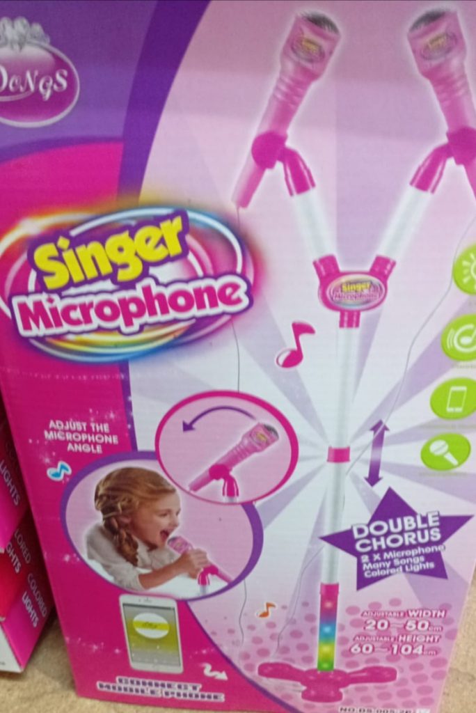 Double Singer Microphone